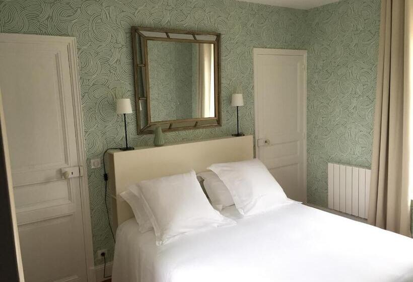 تختخواب و صبحانه Villa La Ruche