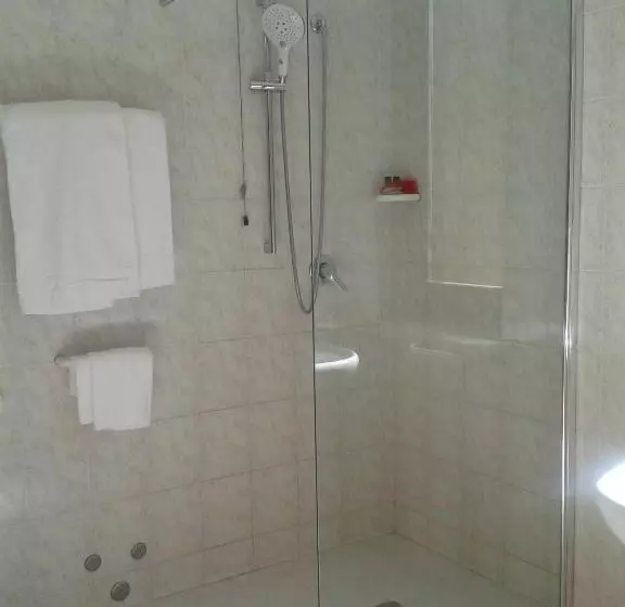 ホテル Garnì Al Poggio