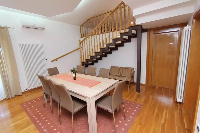 ホテル Apartment Villa Nera