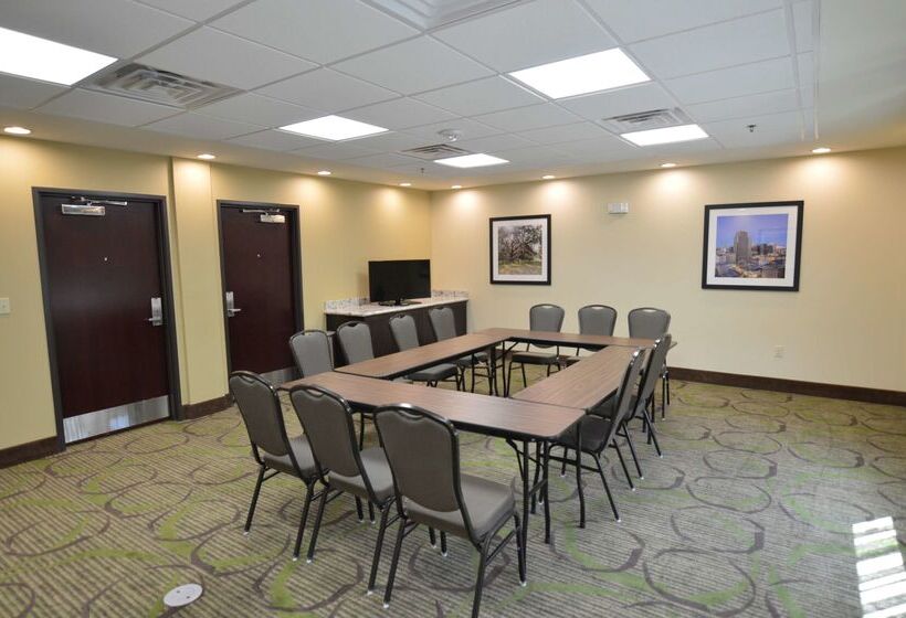 호텔 Best Western Plus New Orleans Airport