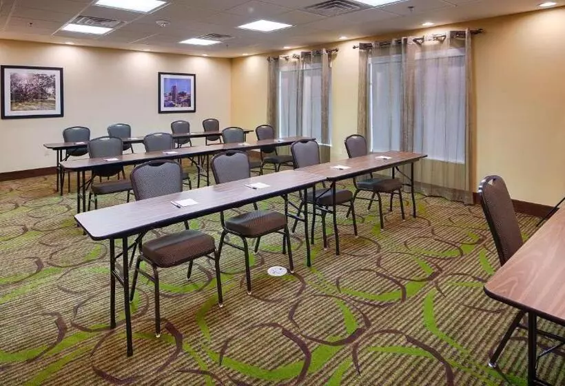 ホテル Best Western Plus New Orleans Airport