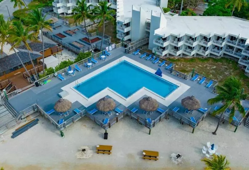 ホテル Caloosa Cove Resort