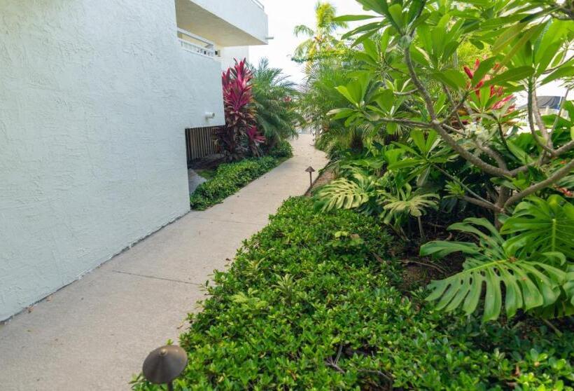 호텔 Caloosa Cove Resort