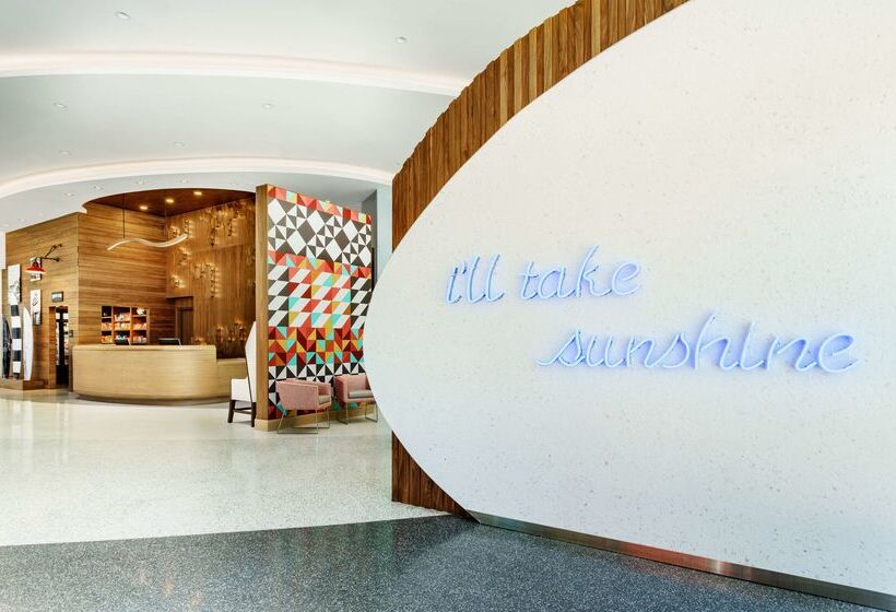 בית מלון כפרי Hampton Inn & Suites Santa Monica