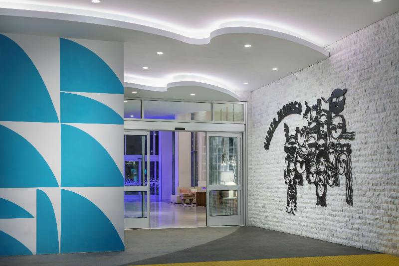 בית מלון כפרי Hampton Inn & Suites Santa Monica