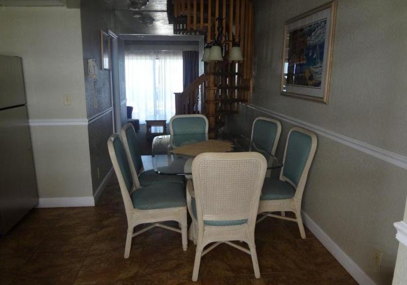 فندق Lighthouse Cove Resort