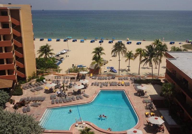 فندق Lighthouse Cove Resort