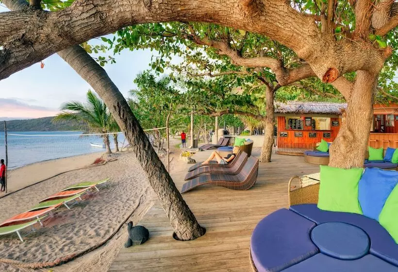 Hotelli Mantaray Island Resort