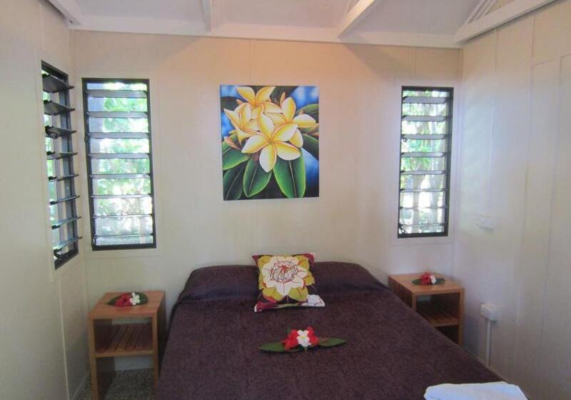 בית מלון כפרי Mantaray Island Resort