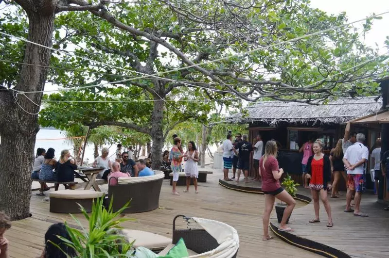 Hotelli Mantaray Island Resort