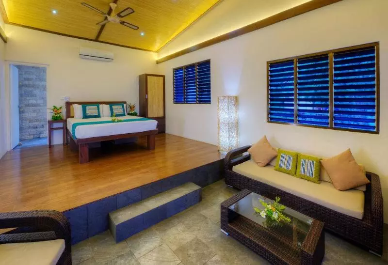 Hotelli Mantaray Island Resort