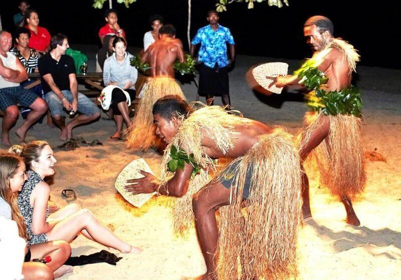 בית מלון כפרי Mantaray Island Resort