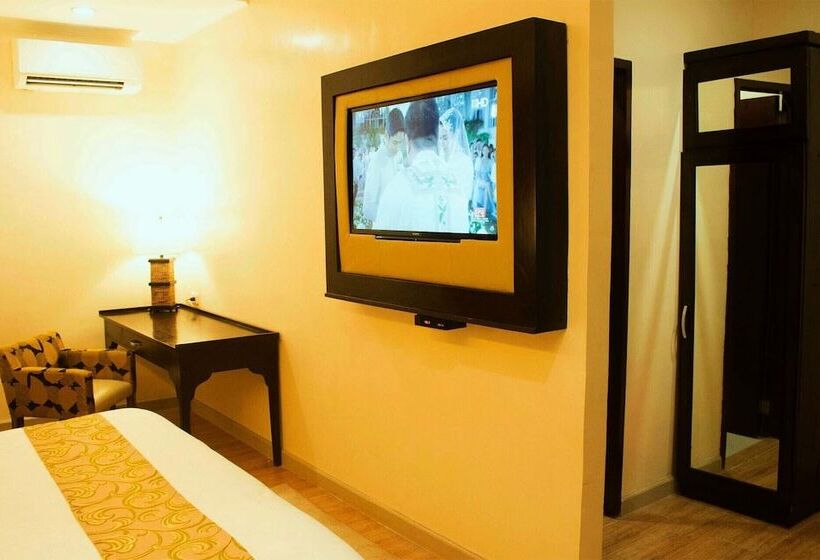 בית מלון כפרי Palm Grass