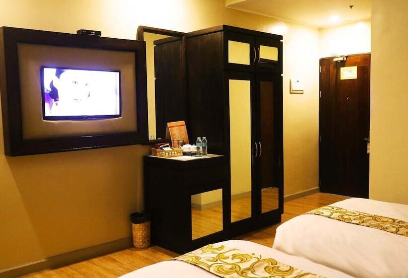 בית מלון כפרי Palm Grass