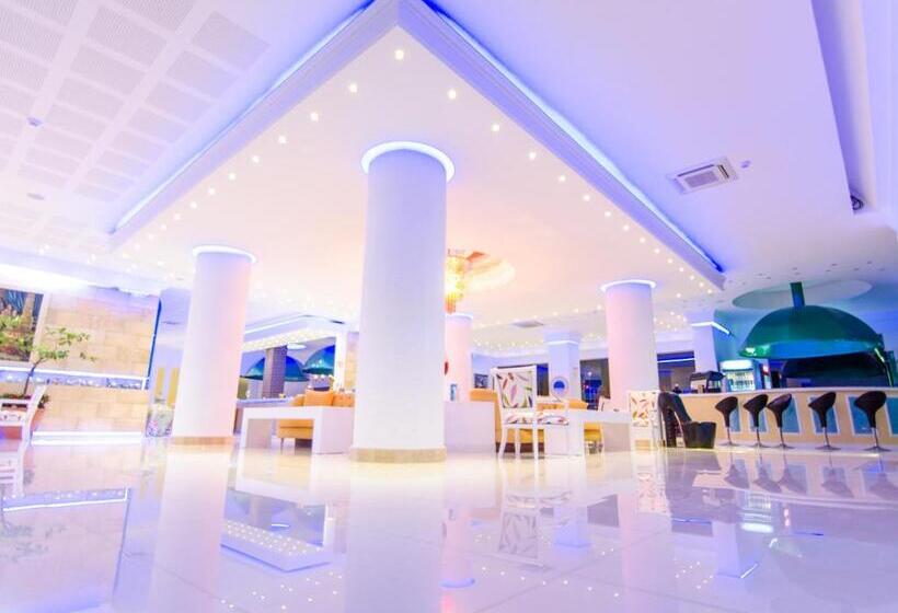 호텔 Phoenicia Luxury