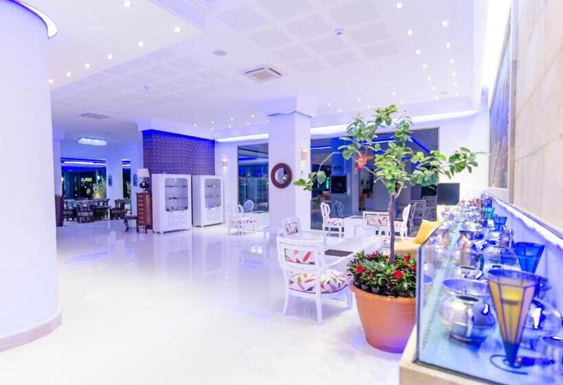 호텔 Phoenicia Luxury