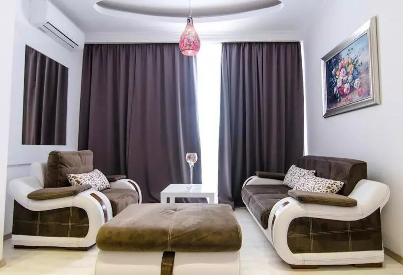 ホテル Phoenicia Luxury