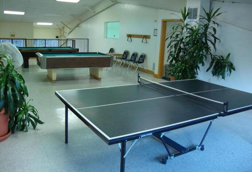 فندق Roundhouse Resort