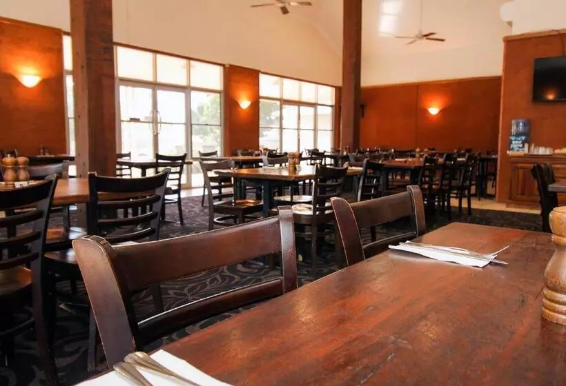 هتل The Gidgee Inn