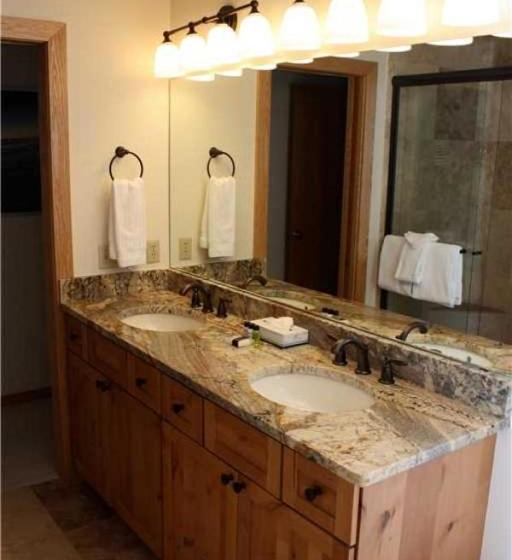 فندق Woods Manor 101a