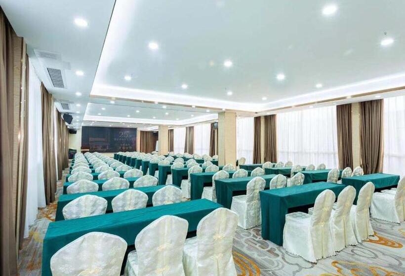 Vienna Hotel Foshan Jihua Road