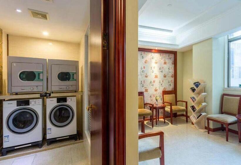 Vienna Hotel Foshan Jihua Road