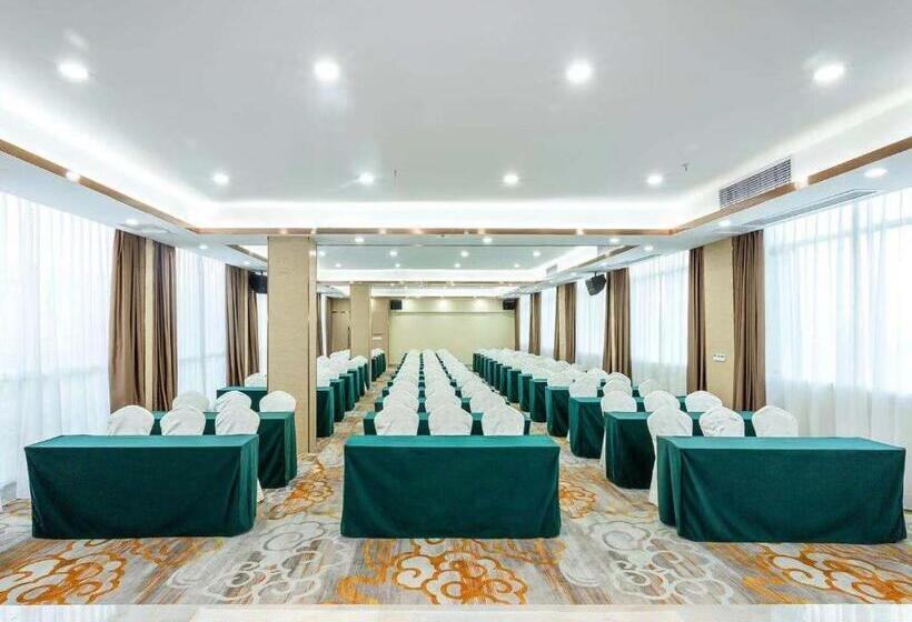 Vienna Hotel Foshan Jihua Road