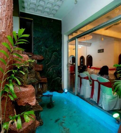 Hostel East Gate 8 9 Batticaloa