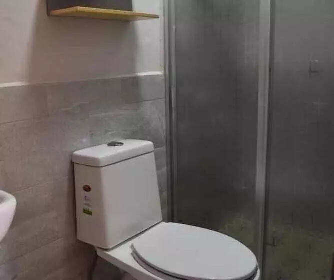 پانسیون El Suburbio   Serapio Rendon