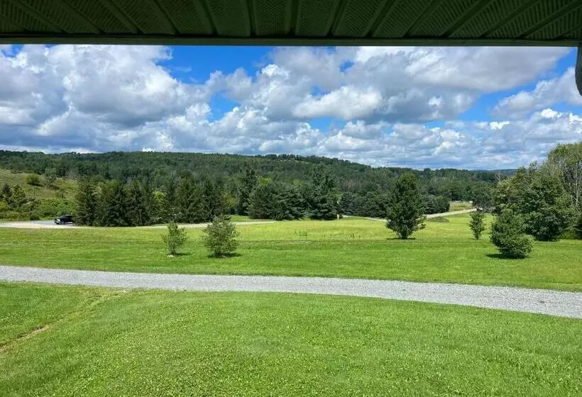 Retkeilymaja Stony Fork Inn