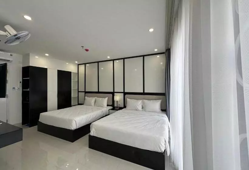هتل Ana S House