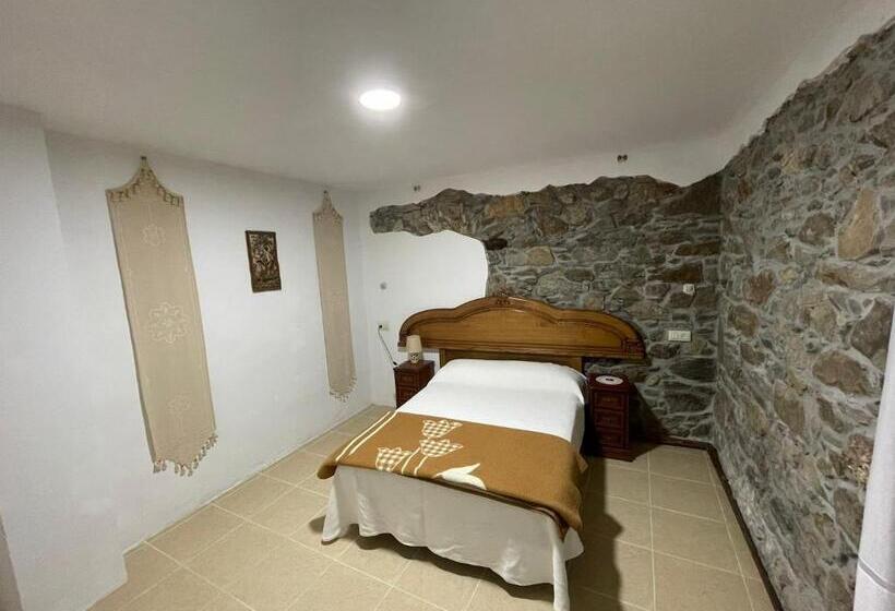 בית מלון כפרי El Nuevo Semellon