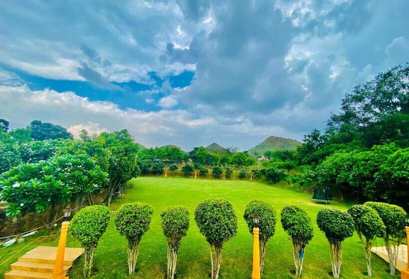Отель Udai Valley Resort Top Rated Resort In Udaipur With Mountain View