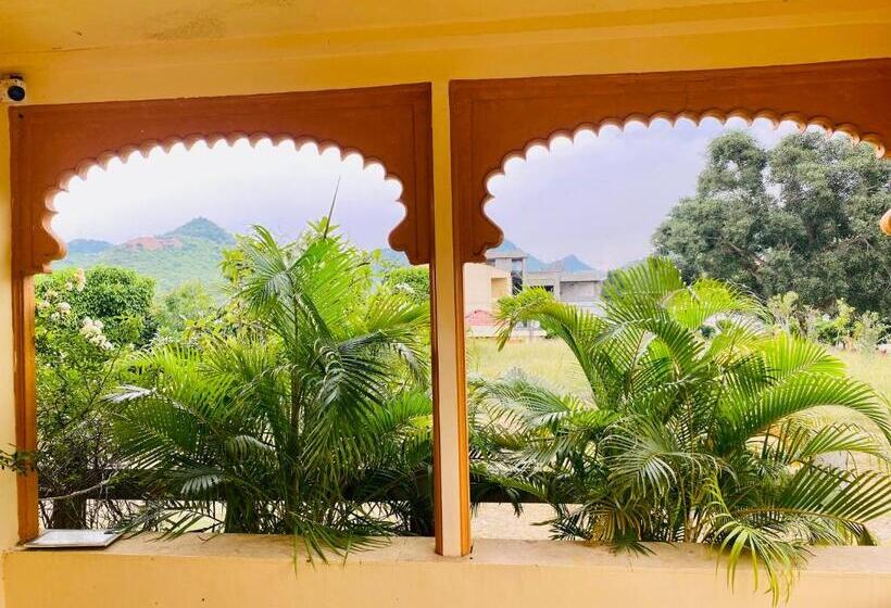Отель Udai Valley Resort Top Rated Resort In Udaipur With Mountain View