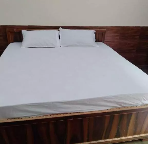 ペンション Oyo Home Grand