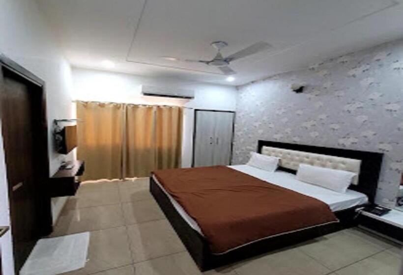 Vrinda Anandam Resort  Vrindavan