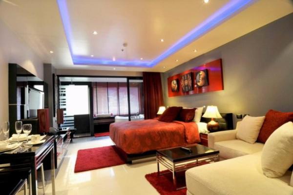 Отель Bangla Suites Phuket