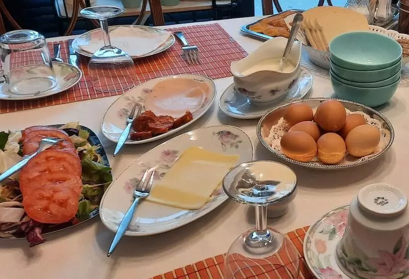 Aamiaismajoitus (B&B) Bnb Waterzicht