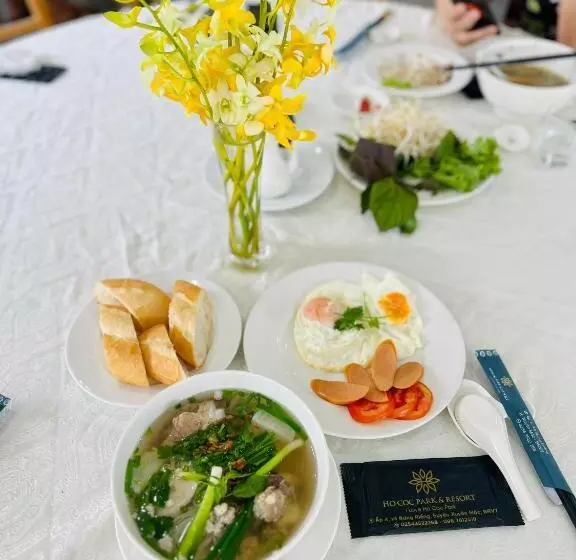 هتل Hồ Cốc Park & Resort