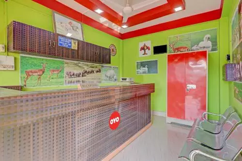 ホテル Oyo Flagship Singha Guest House
