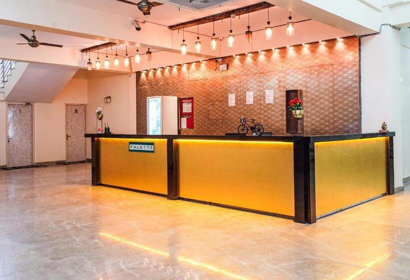 Collection O Riveria Resort