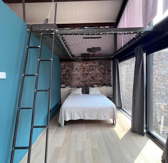 پانسیون Suite In Loft In Catania
