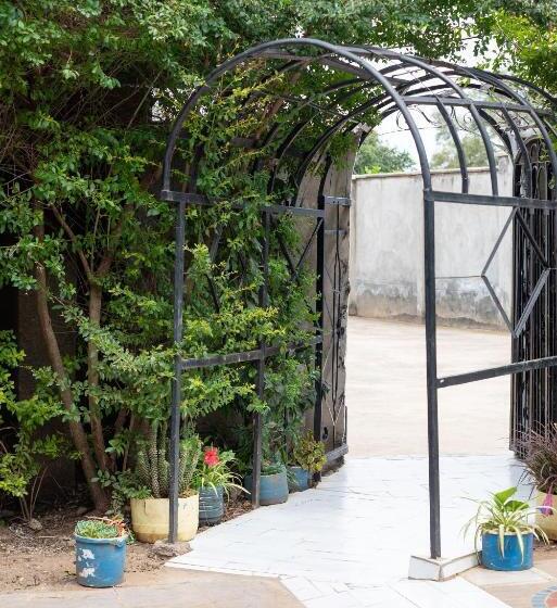 Vijiji Hotel & Conference