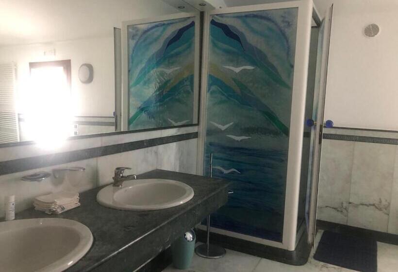 Nocleg ze śniadaniem Antico Borgo Di Liteggio