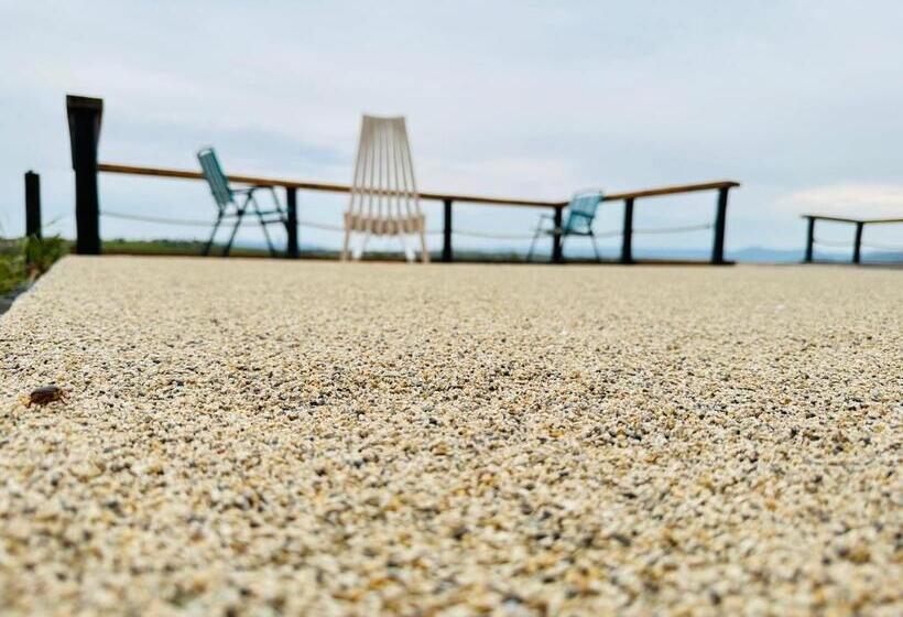 Canal View Estate & Resort