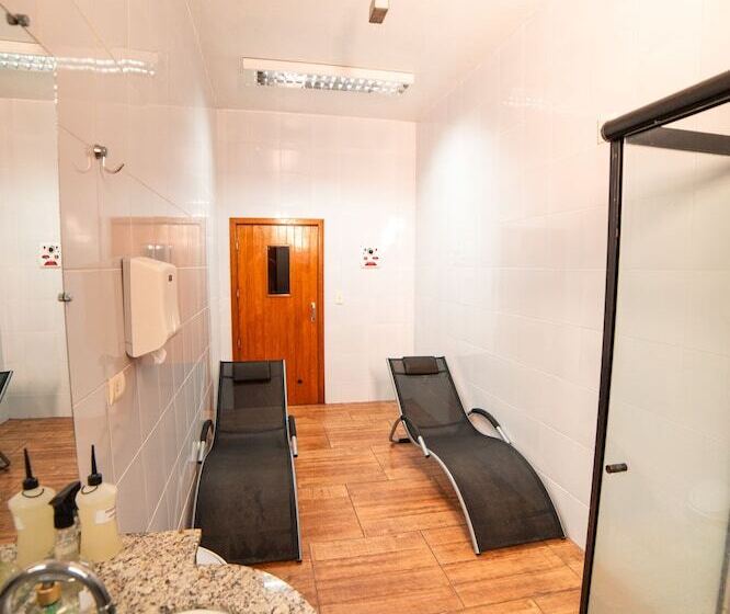 בית מלון כפרי Avm