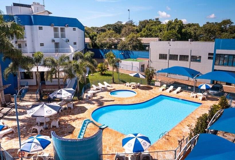 בית מלון כפרי Avm