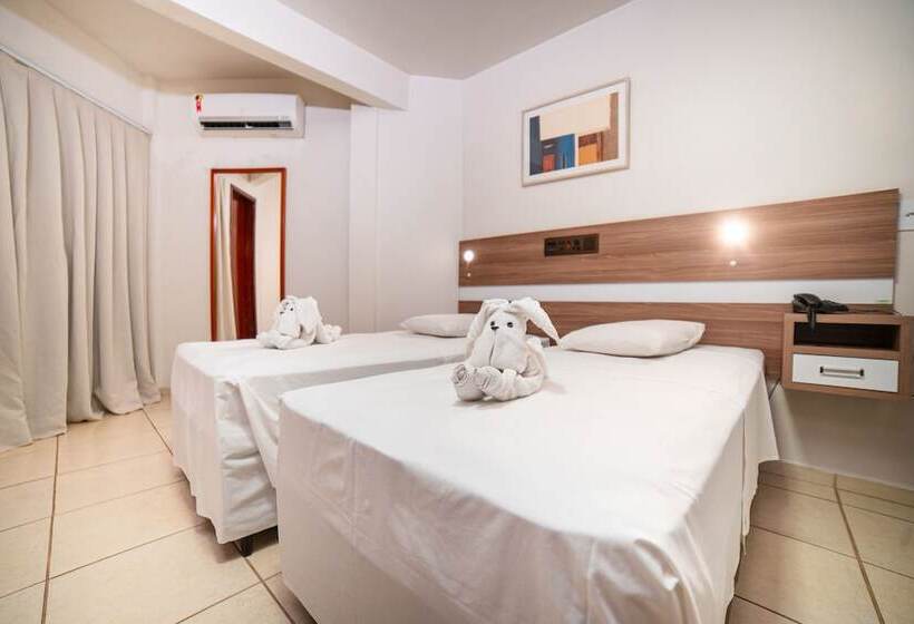 בית מלון כפרי Avm