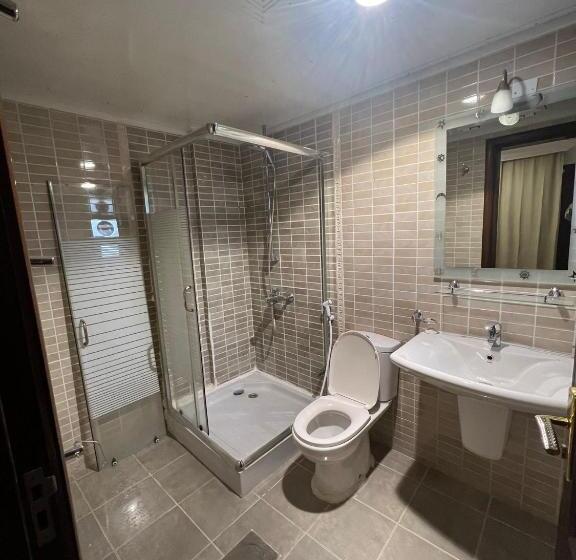 Leaders Plaza Mahboula