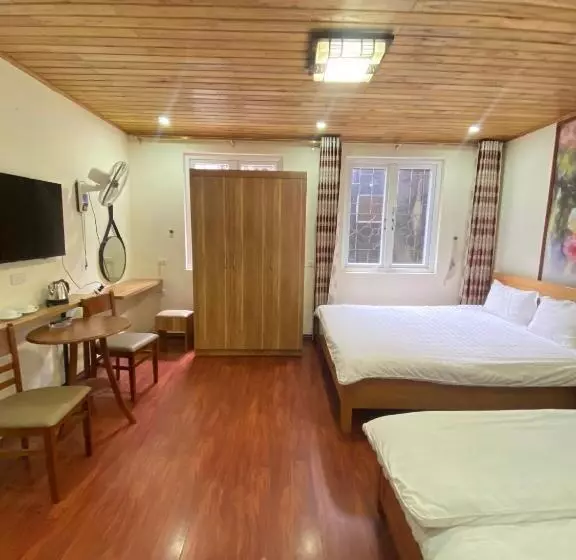 Rose Motel